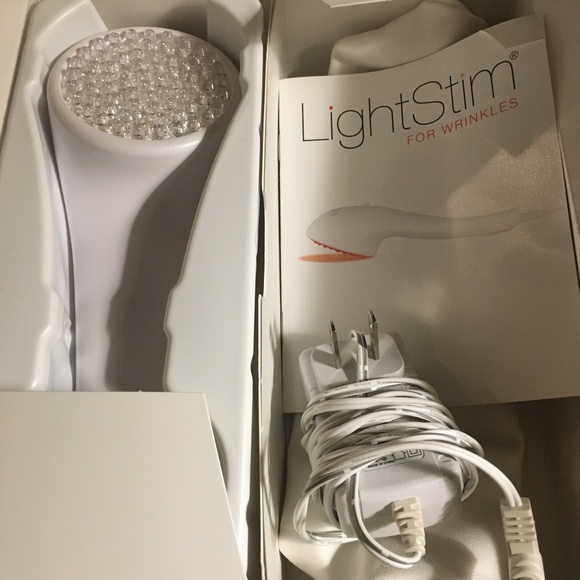 Lightstim for wrinkles-used a few times - Picture 1 of 6